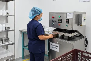 home 6 Extensión de marca cosmética en Colombia, Italy Cosmetics